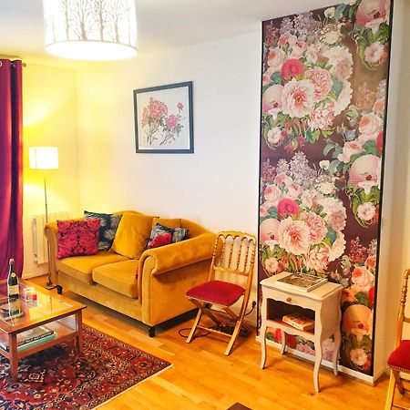 Spacieux Et Calme, Style Parisien, Toutes Commodites, Ideal Pour Un Sejour Authentique サン＝ドニ エクステリア 写真