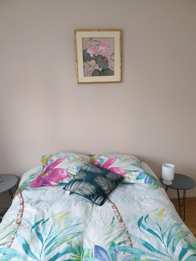 Spacieux Et Calme, Style Parisien, Toutes Commodites, Ideal Pour Un Sejour Authentique サン＝ドニ エクステリア 写真