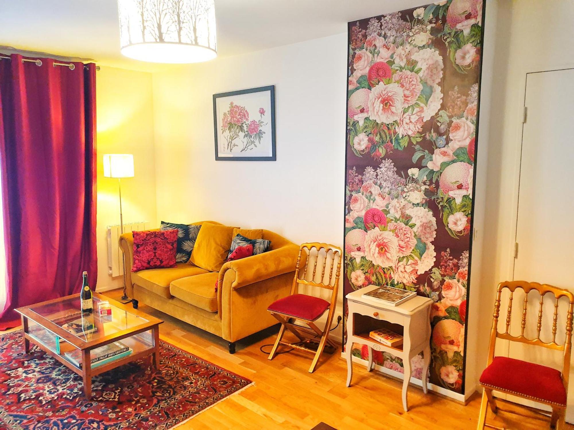 Spacieux Et Calme, Style Parisien, Toutes Commodites, Ideal Pour Un Sejour Authentique サン＝ドニ エクステリア 写真